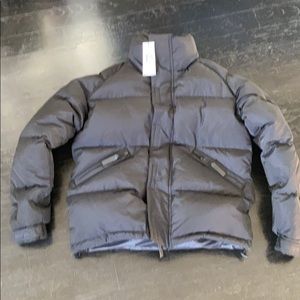 Sandro NWT men’s blk down jacket.